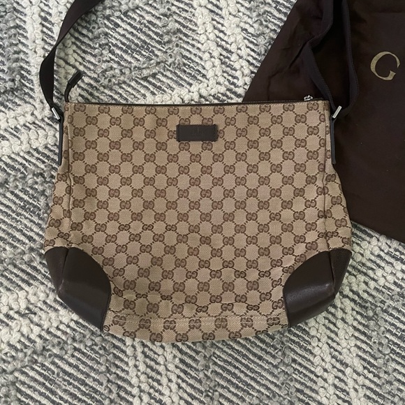 Gucci shoulder bag - Picture 2 of 4